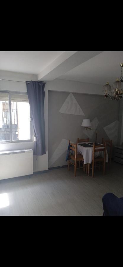 Habitacion Cerca Centro De Madrid Bagian luar foto